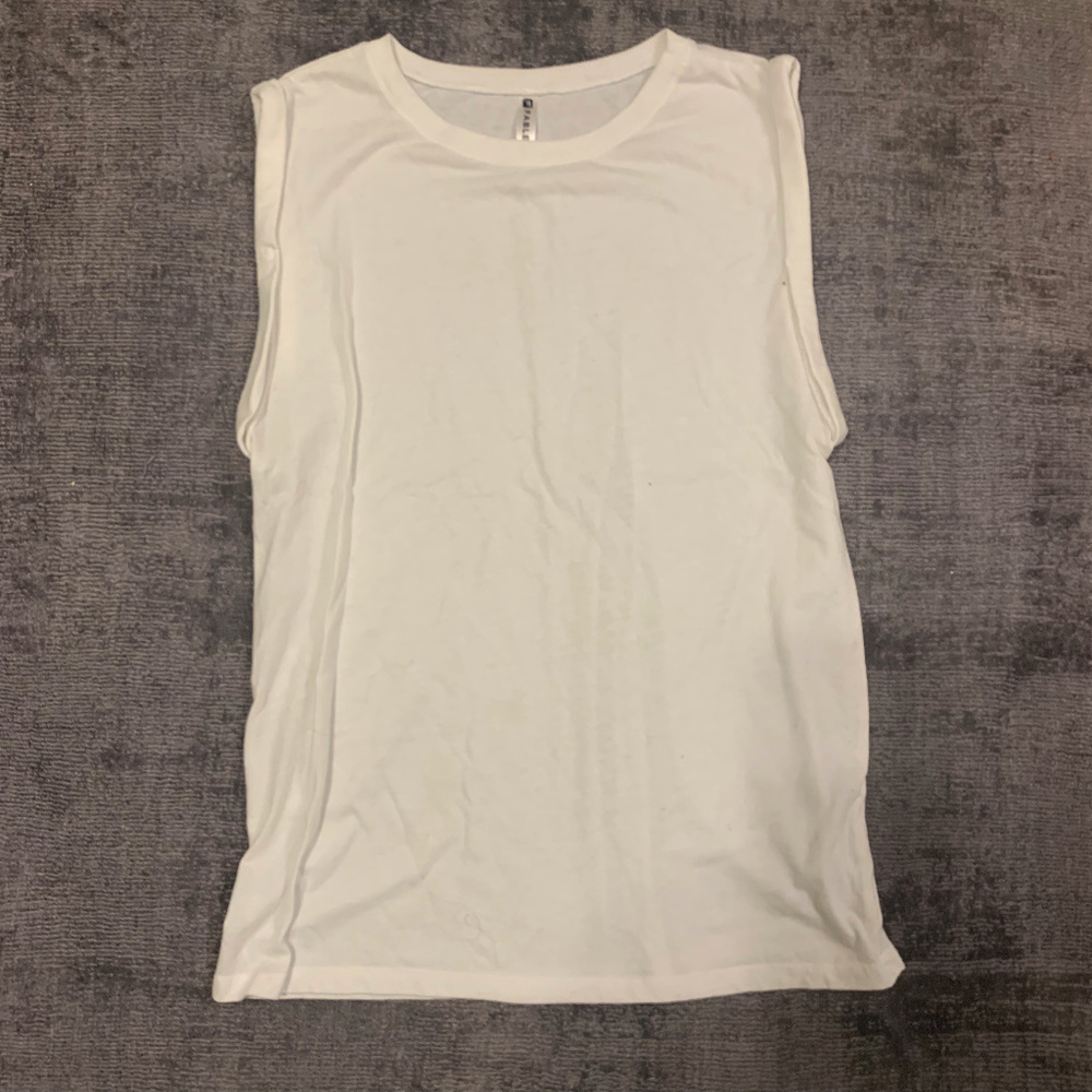 Fabletics White Musle Tee (XS)